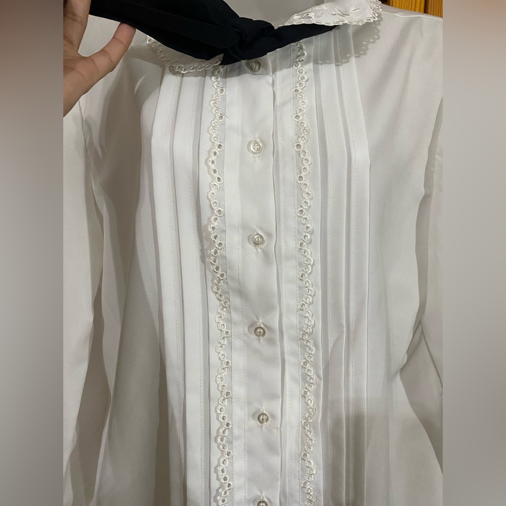 Vintage Rhoda Lee: Semi-sheer, button-up top with black bow - Picture 7 of 11